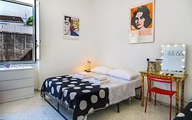 Zietta'S Pop House